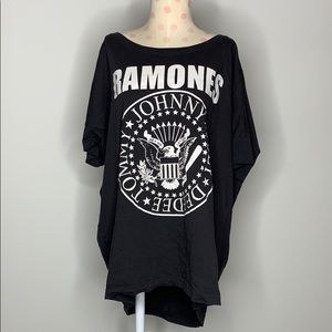 Ramones Band Tee